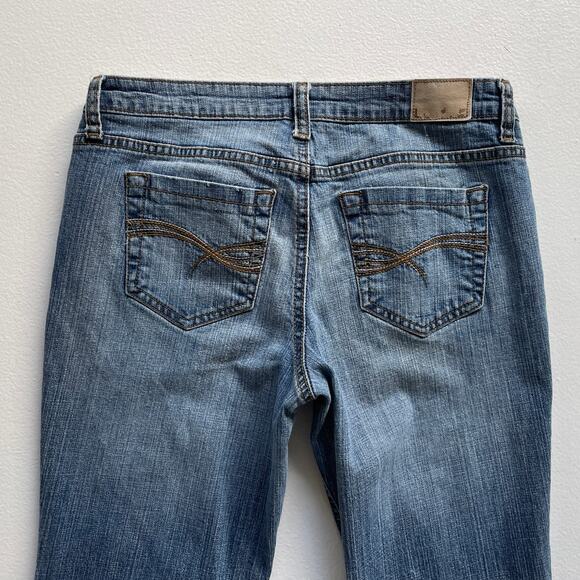 Vtg Y2K L.E.I Blue Denim Low Rise Flared Jeans Faded Sz 9 Tall Casual - Picture 5 of 8